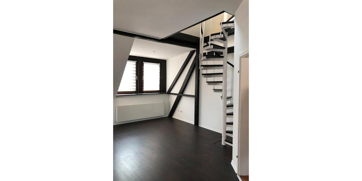 Dachgeschoßwohnung Düsseldorf Stadtbezirk 9 - 3.5 Zimmer, 91 m&sup2;, 435.000&euro; | Angebot:26889931