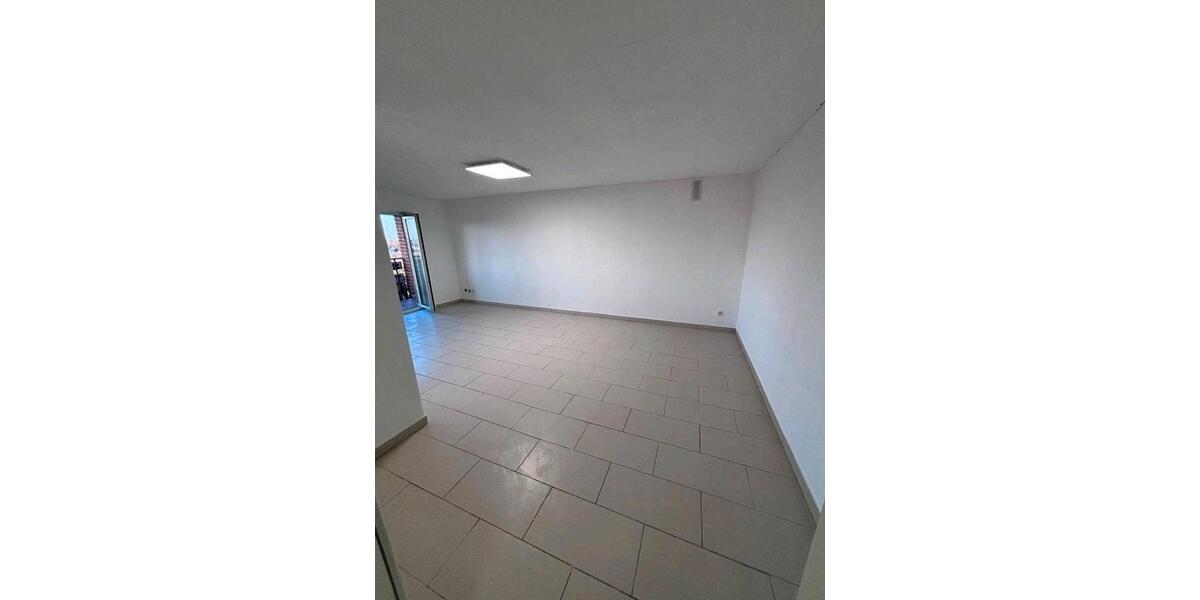 Etagenwohnung Grevenbroich Neuenhausen - 2 Zimmer, 63 m&sup2;, 800&euro; | Angebot:25921653