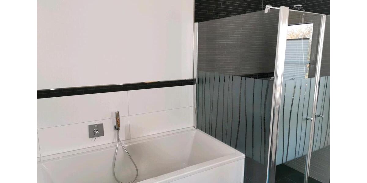 Reihenhaus Duisburg Rheinhausen - 4 Zimmer, 130 m&sup2;, 480.000&euro; | Angebot:25616683