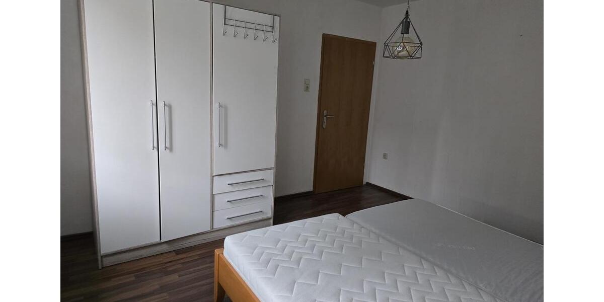 Etagenwohnung Duisburg Huckingen - 2 Zimmer, 43 m&sup2;, 635&euro; | Angebot:25637317