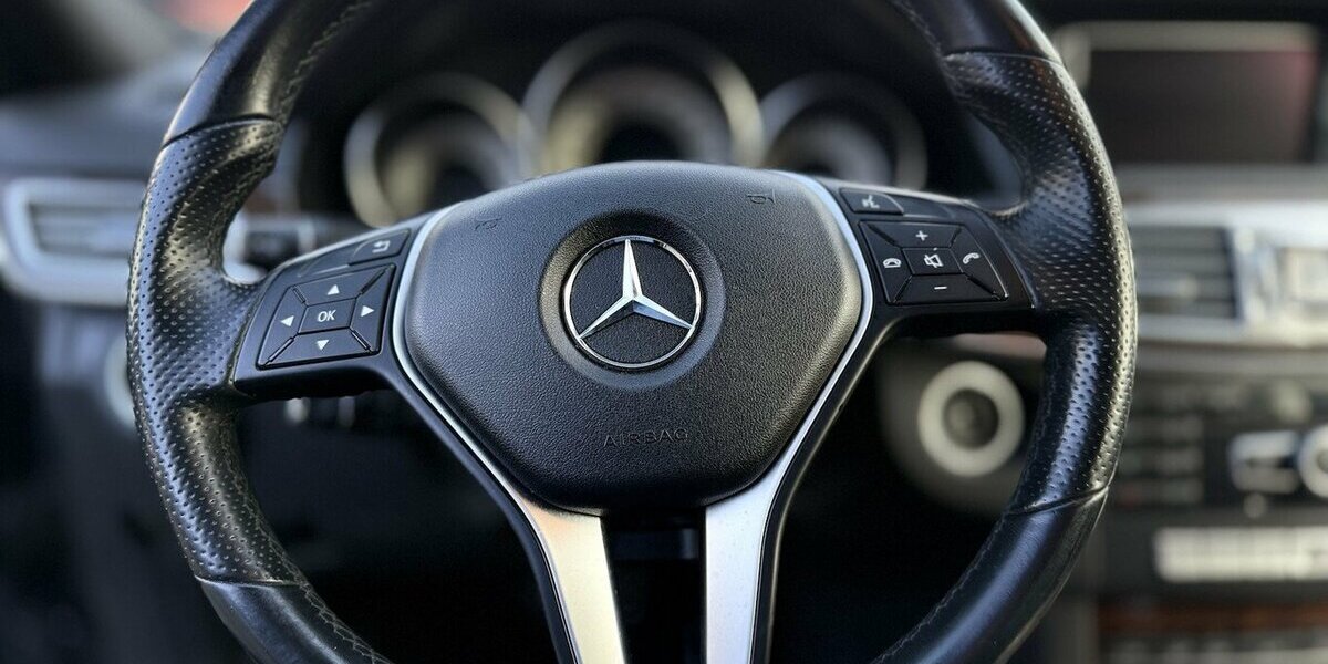 Mercedes-Benz E 350 d/ PANO / Kamera / Leder / Navi / EURO 6 100.000 km 22.290 &euro; Mönchengladbach 41066