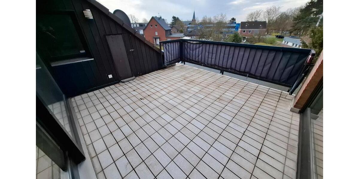 Dachgeschoßwohnung Erkelenz - 3 Zimmer, 94 m&sup2;, 800&euro; | Angebot:25433208