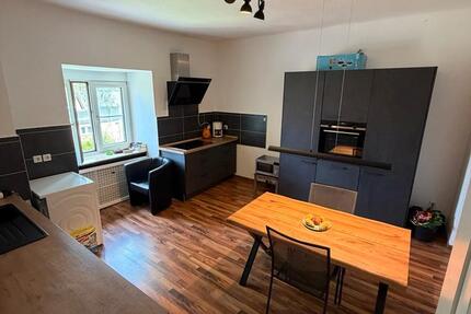 Wohnung Krefeld Gellep-Stratum - 3 Zimmer, 90 m&sup2;, 1.050&euro; | Angebot:26664018