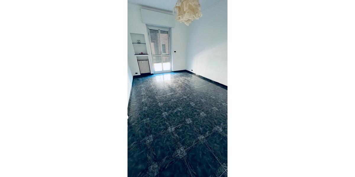 Etagenwohnung Krefeld - 2 Zimmer, 70 m&sup2;, 120.000&euro; | Angebot:24774574