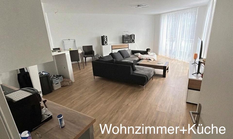 Etagenwohnung Duisburg Mittelmeiderich - 4 Zimmer, 93 m&sup2;, 1.150&euro; | Angebot:26014772