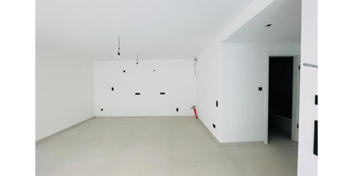 Etagenwohnung Hilden - 3 Zimmer, 100 m&sup2;, 2.000&euro; | Angebot:22711235