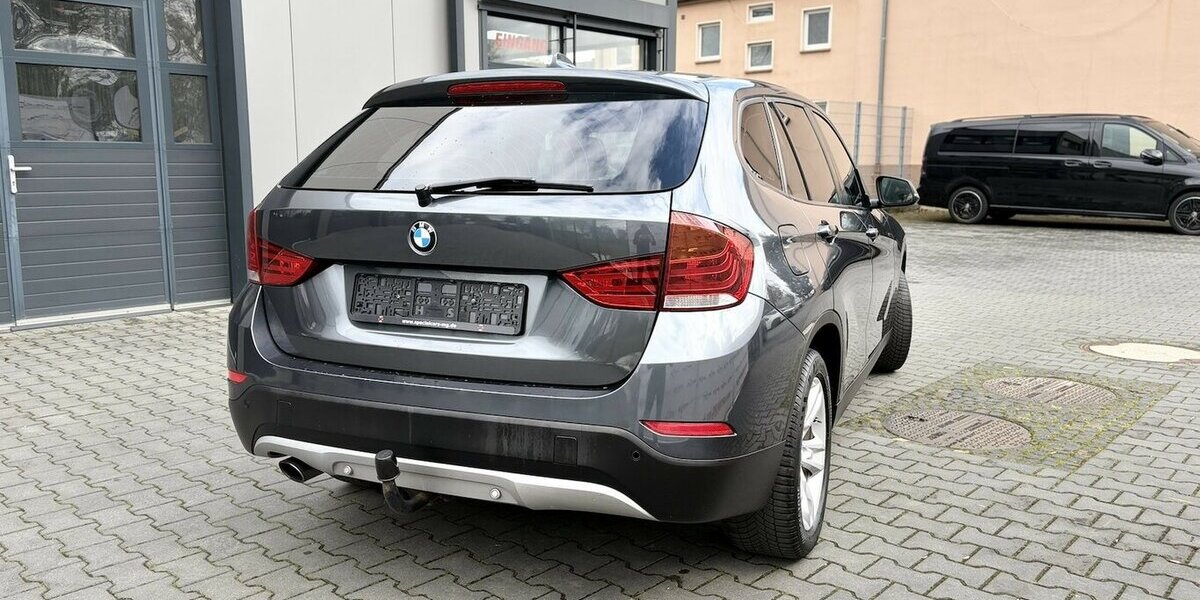 BMW X1 18 i / Automatik / Navi / AHK / ALU 122.000 km 13.890 &euro; Mönchengladbach 41066