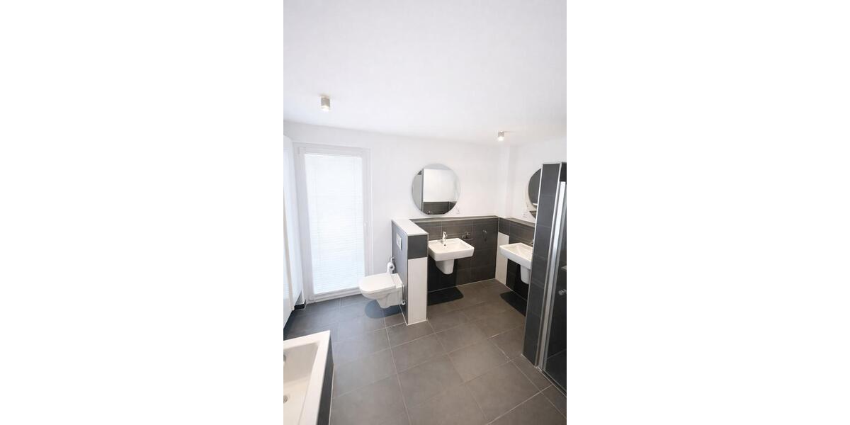 Doppelhaushälfte Mönchengladbach West - 4 Zimmer, 140 m&sup2;, 680.000&euro; | Angebot:27025164