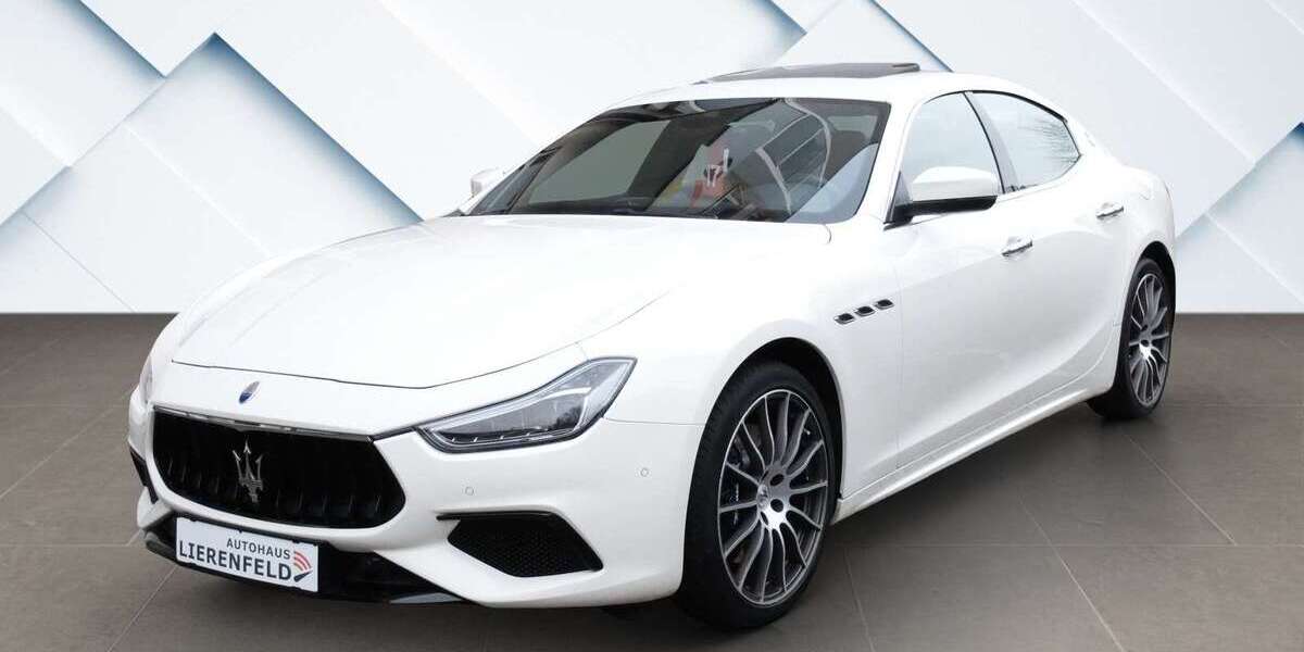 Maserati Ghibli 25.492 km 36.990 &euro; Düsseldorf 40231