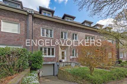 Haus Krefeld Cracau - 8 Zimmer, 256 m&sup2;, 3.200&euro; | Angebot:26342252