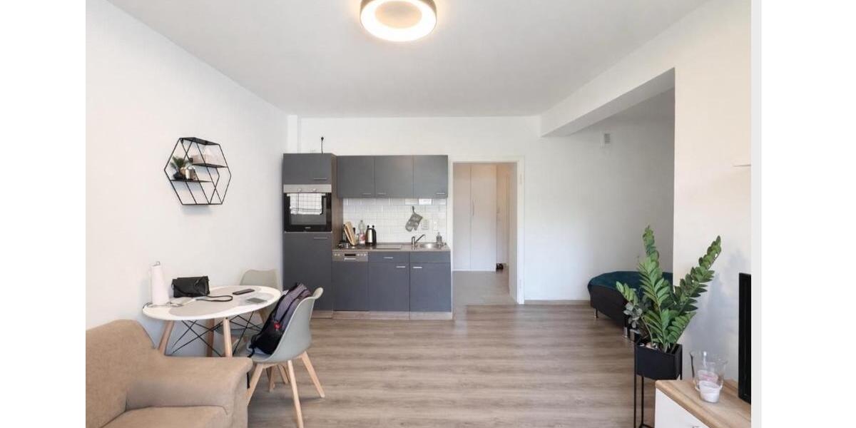 Hochparterre Düsseldorf Derendorf - 1.5 Zimmer, 37 m&sup2;, 940&euro; | Angebot:26038702