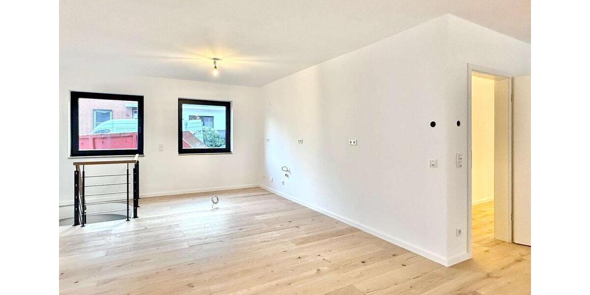 Erdgeschoßwohnung Düsseldorf Stadtbezirk 9 - 4 Zimmer, 168 m&sup2;, 2.500&euro; | Angebot:25812496
