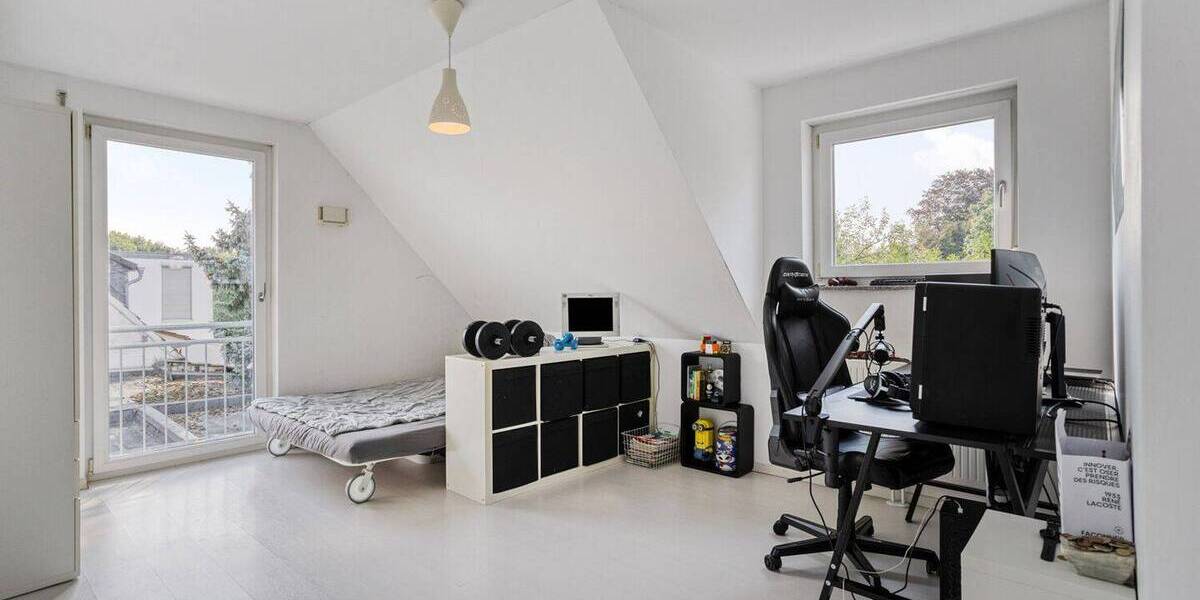 Einfamilienhaus Düsseldorf Stockum - 4 Zimmer, 137 m&sup2;, 949.000&euro; | Angebot:25687686