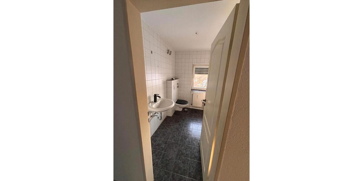 Dachgeschoßwohnung Nettetal - 2 Zimmer, 58 m&sup2;, 140.000&euro; | Angebot:26455465