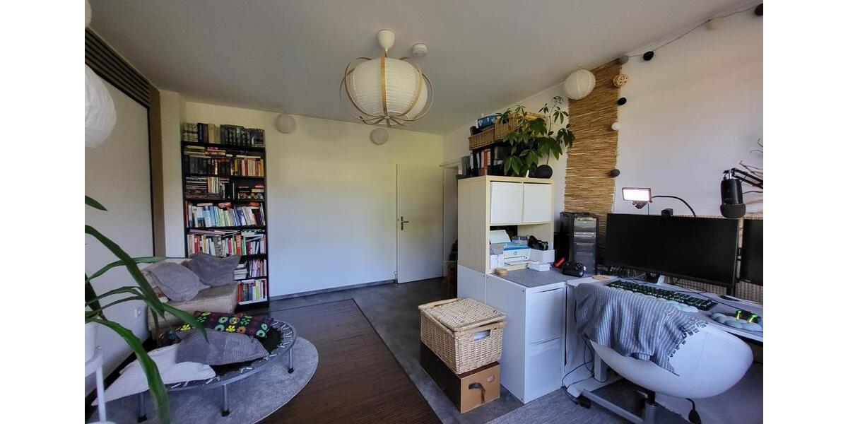 Etagenwohnung Krefeld Cracau - 3 Zimmer, 83 m&sup2;, 890&euro; | Angebot:27585288
