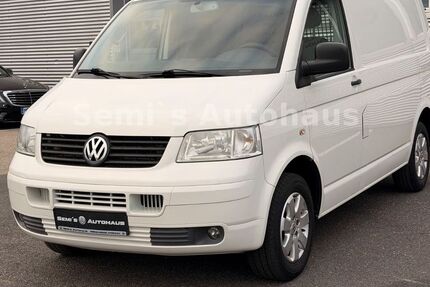 VW T5 Transporter 181.263 km 12.450 &euro; Mönchengladbach 41238