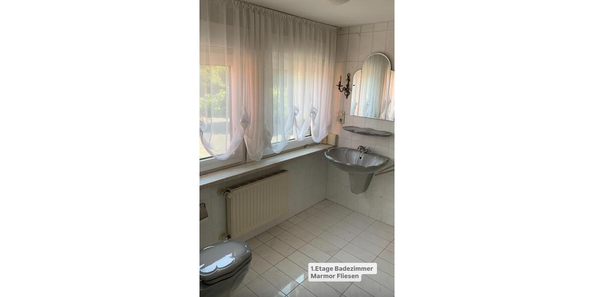 Doppelhaushälfte Krefeld Gellep-Stratum - 6 Zimmer, 154 m&sup2;, 485.000&euro; | Angebot:23811482