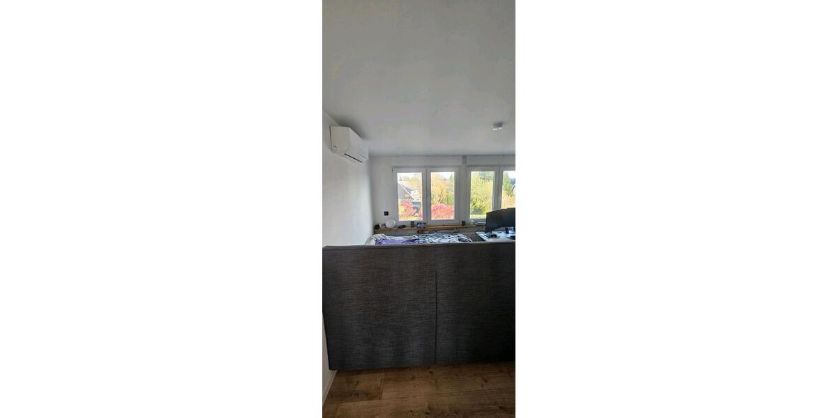 Dachgeschoßwohnung Korschenbroich - 2 Zimmer, 49 m&sup2;, 1.360&euro; | Angebot:26679636