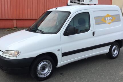 Peugeot Partner 123.811 km 5.000 &euro; Kempen - Germany 47906