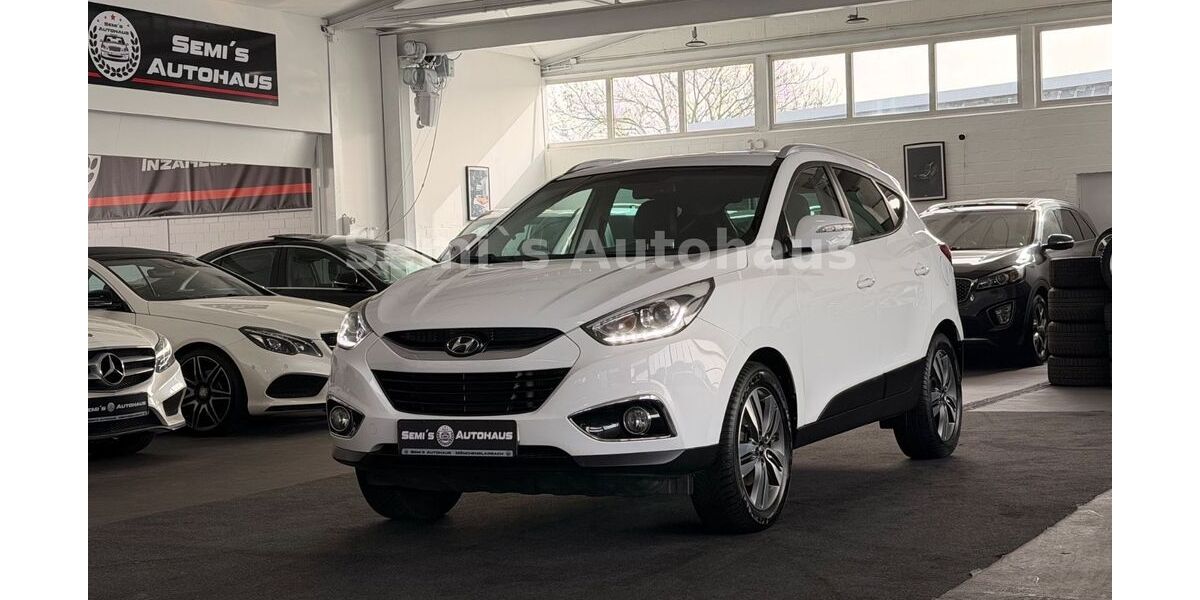 Hyundai ix35 133.855 km 10.950 &euro; Mönchengladbach 41238