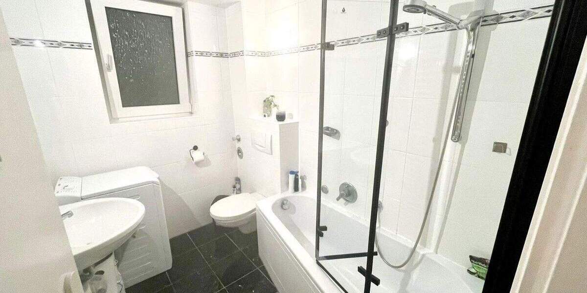 Etagenwohnung Düsseldorf Flingern Nord - 2 Zimmer, 55 m&sup2;, 255.000&euro; | Angebot:25772304