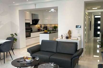 Haus Mönchengladbach Süd - 6 Zimmer, 140 m&sup2;, 379.000&euro; | Angebot:25153637