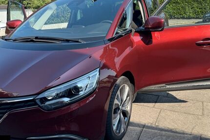 Renault Scenic 65.100 km 9.950 &euro; Erkrath 40699