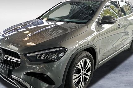 Mercedes-Benz GLA 180 9.399 km 35.976 &euro; Mönchengladbach 41238
