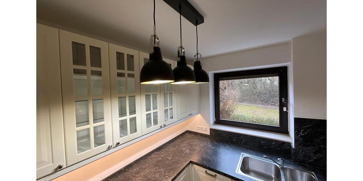 Etagenwohnung Meerbusch - 3 Zimmer, 90 m&sup2;, 905&euro; | Angebot:25891653