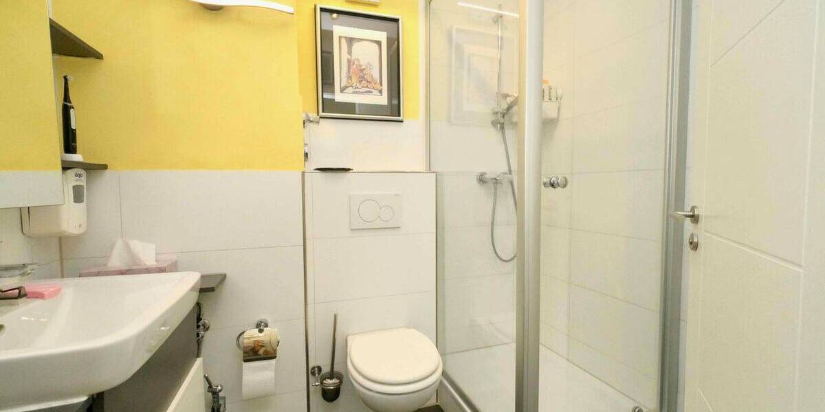Etagenwohnung Düsseldorf Hassels - 3 Zimmer, 70 m&sup2;, 269.000&euro; | Angebot:26904236