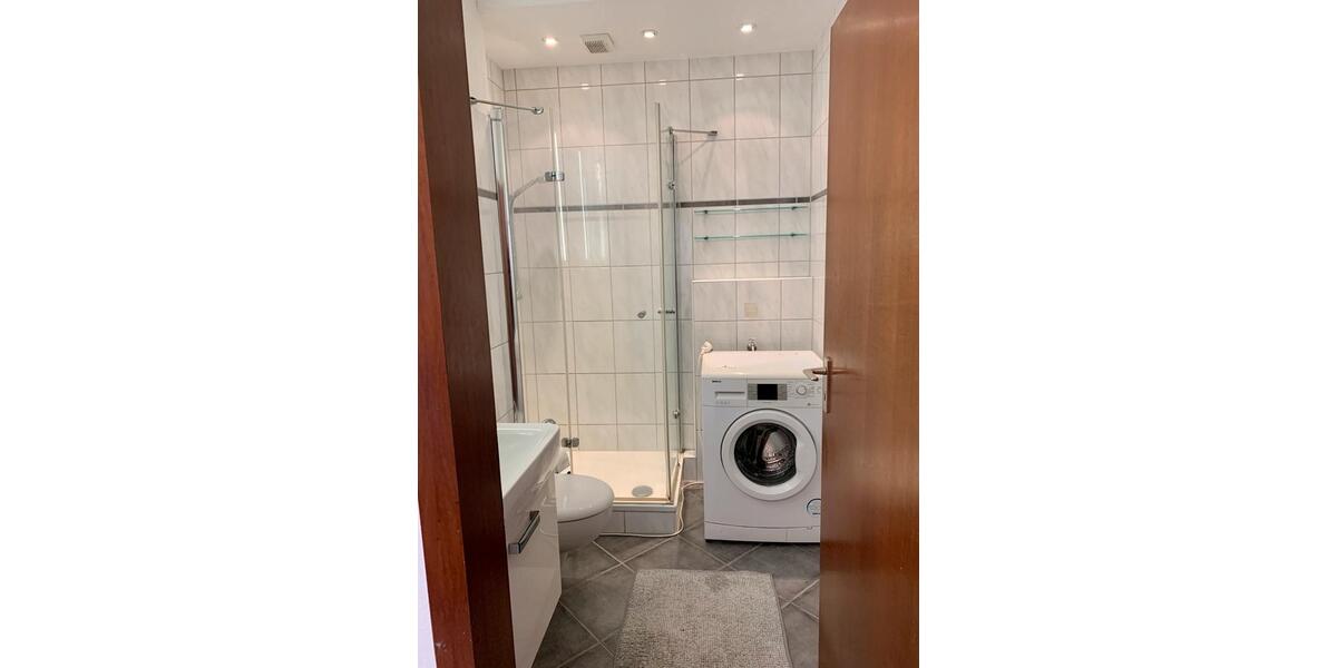 Etagenwohnung Erkrath - 2 Zimmer, 61 m&sup2;, 850&euro; | Angebot:27626478