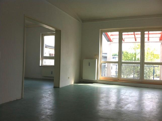 Dachgeschoßwohnung Kamp-Lintfort Lintfort - 2.5 Zimmer, 58 m&sup2;, 343&euro; | Angebot:25458831