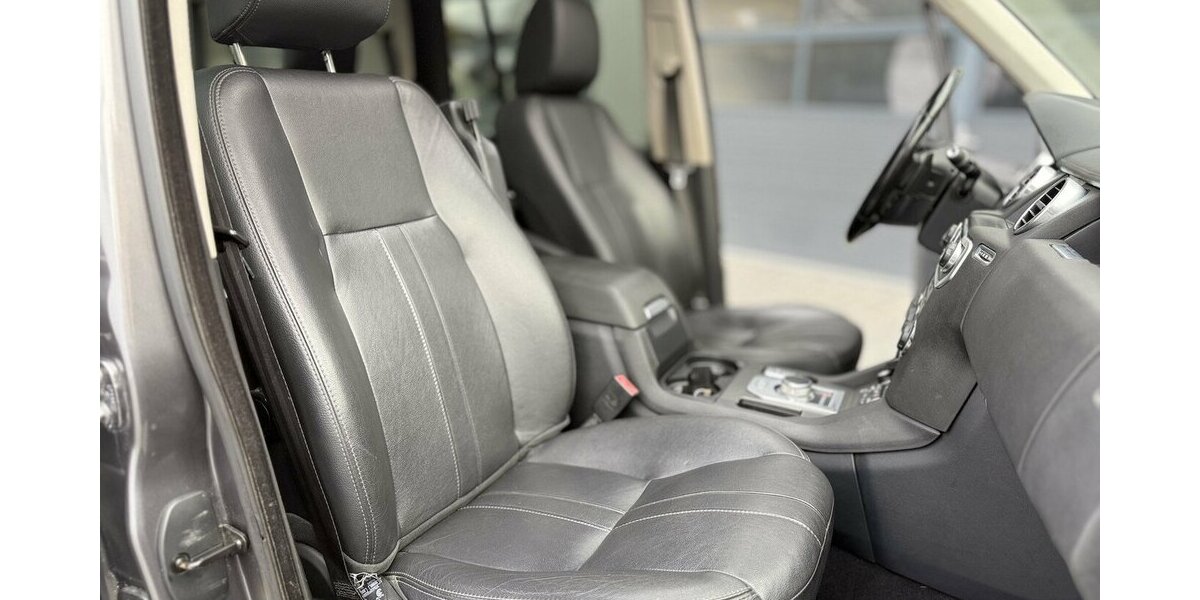 Land Rover Discovery SDV6 / HSE / Kamera / Pano / 7 Sitze 199.000 km 19.390 &euro; Mönchengladbach 41066