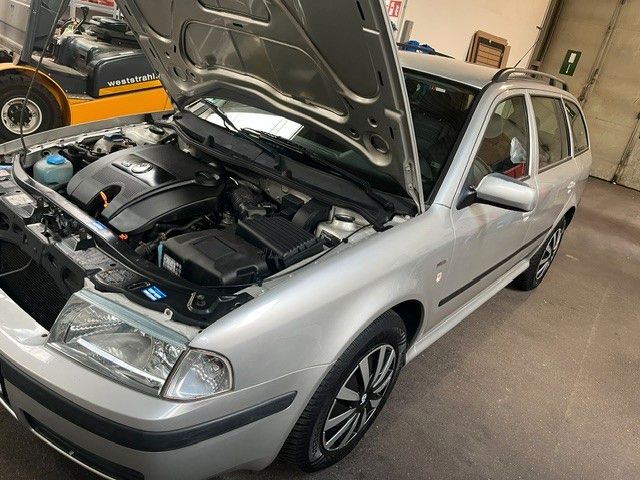 Skoda Octavia 259.550 km 2.250 &euro; Ratingen 40880