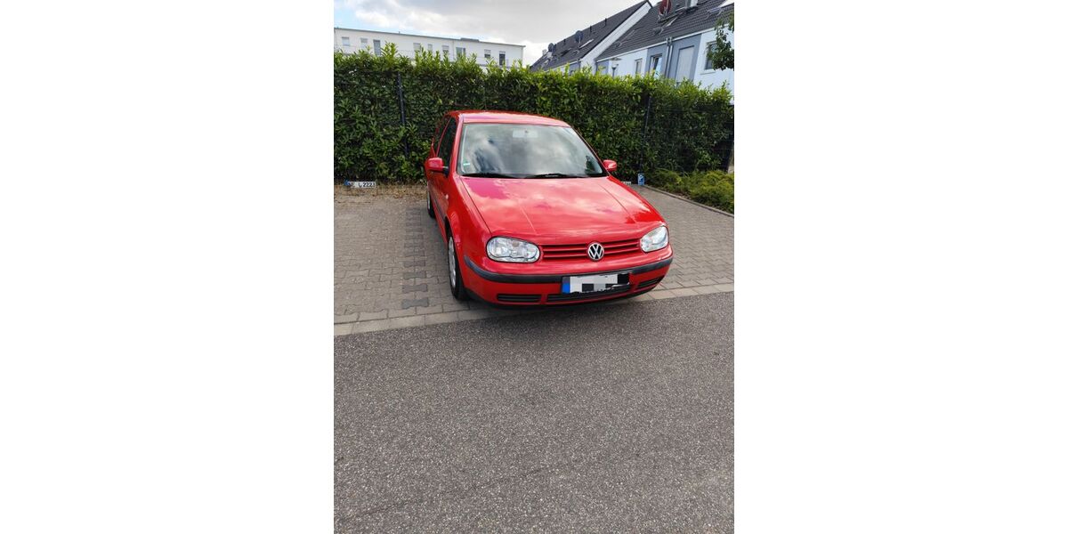VW Golf 276.646 km 1.650 &euro; Mönchengladbach 41238