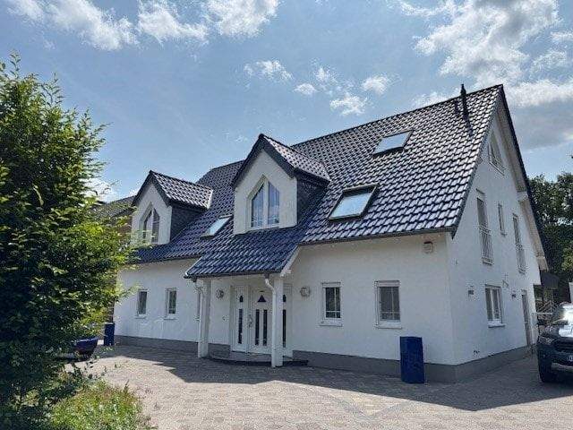 Einfamilienhaus Kempen Tönisberg - 9 Zimmer, 315 m&sup2;, 945.000&euro; | Angebot:25693369