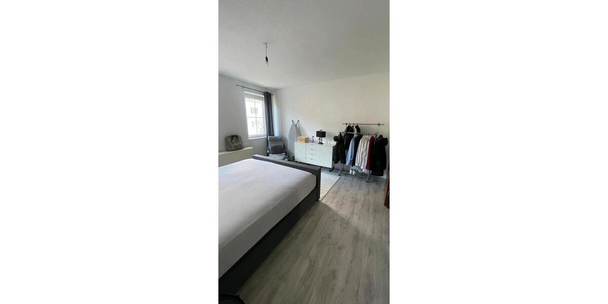 Etagenwohnung Düsseldorf Stadtbezirk 2 - 3 Zimmer, 68 m&sup2;, 860&euro; | Angebot:26020345