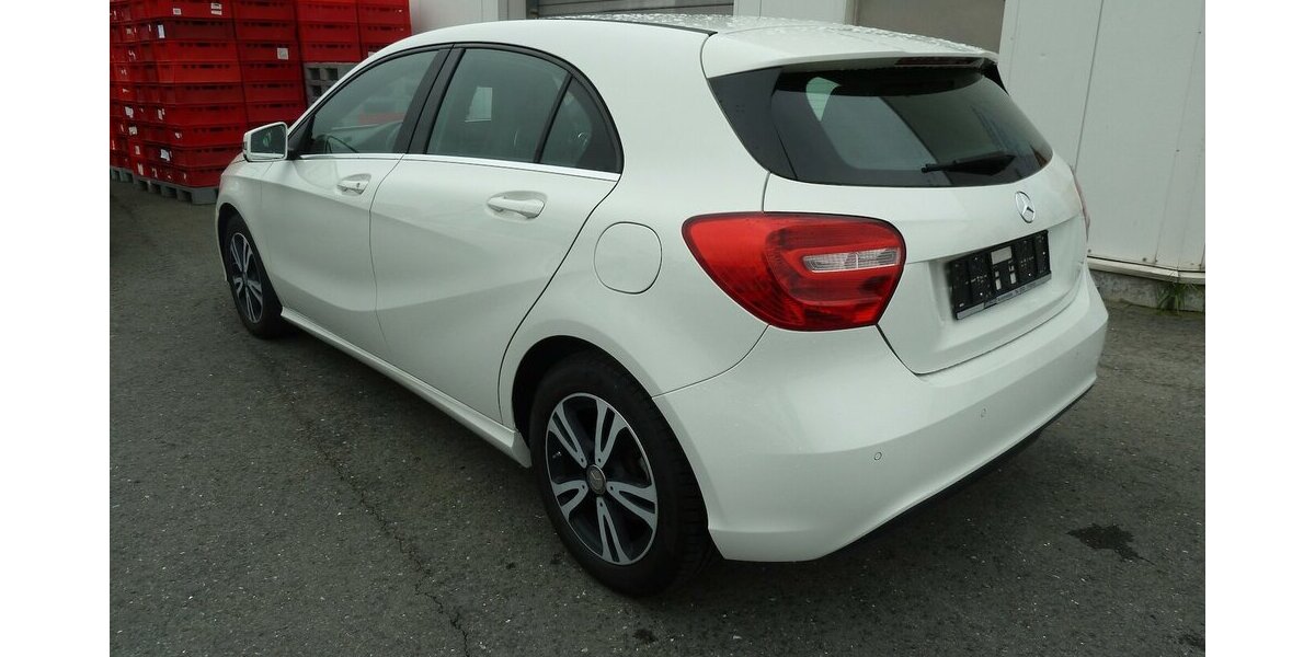 Mercedes-Benz A 180 CDI Style Sportsitze Klima Navi Alu Kamera 87.000 km 14.900 &euro; Ratingen 40885