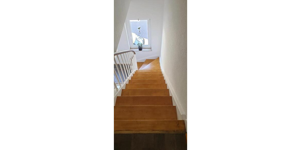 Dachgeschoßwohnung Viersen - 2 Zimmer, 40 m&sup2;, 614&euro; | Angebot:26681772
