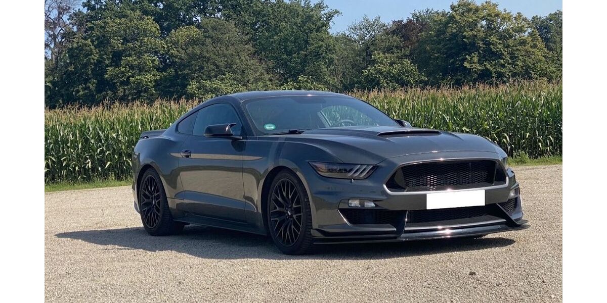 Ford Mustang 87.000 km 23.650 &euro; Moers 47445