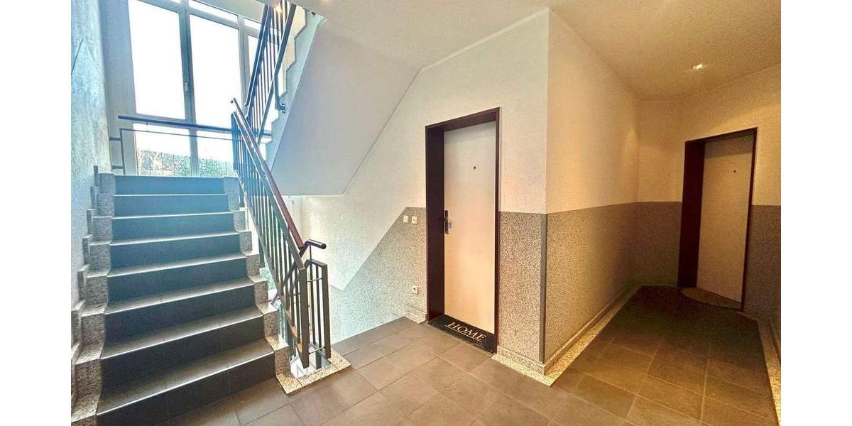 Etagenwohnung Düsseldorf Benrath - 2 Zimmer, 50 m&sup2;, 190.000&euro; | Angebot:25775356