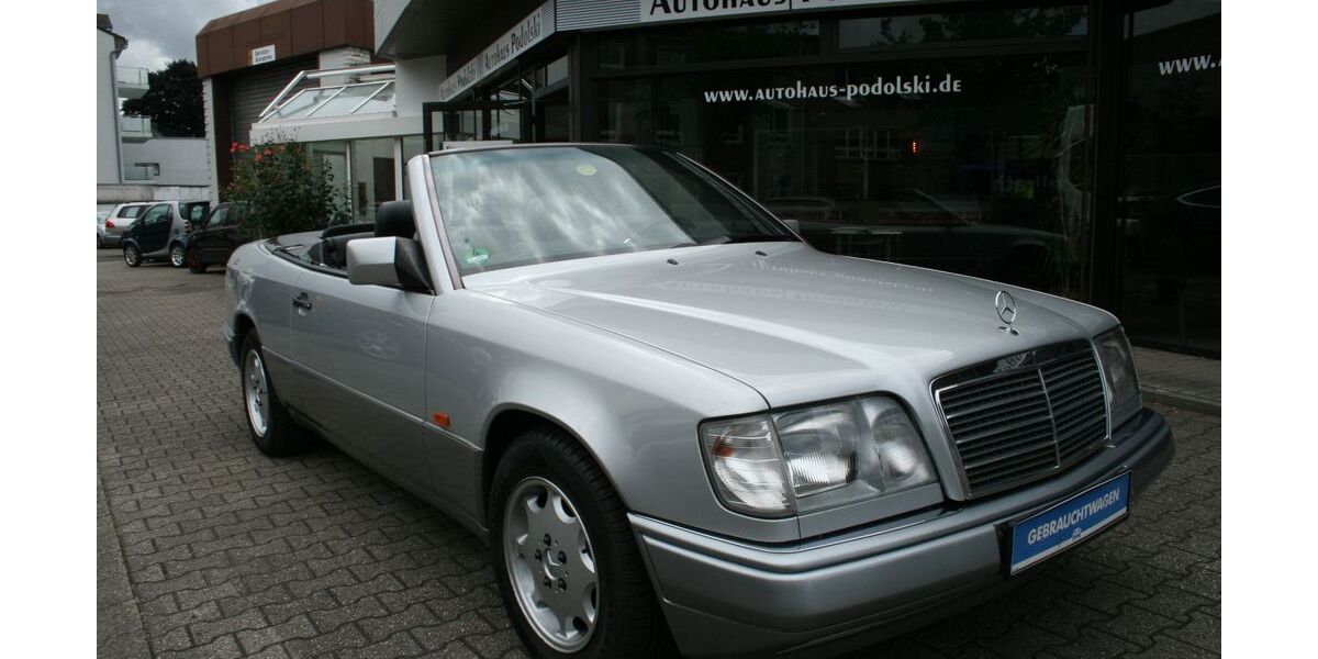 Mercedes-Benz E 200 162.717 km 24.124 &euro; Mönchengladbach 41065