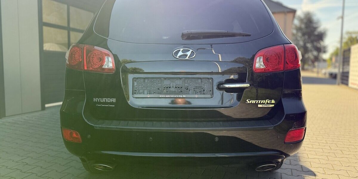 Hyundai Santa Fe / 2.0 CRDi/ Team 08/ Automatik / Allrad 168.000 km 5.490 &euro; Mönchengladbach 41066