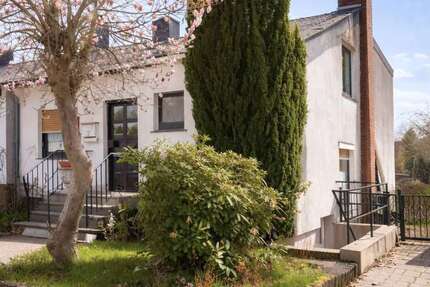 Haus Neuss Furth-Mitte - 4 Zimmer, 104 m&sup2;, 319.000&euro; | Angebot:25980647