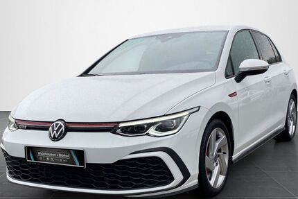 VW Golf 19.876 km 28.490 &euro; Viersen 41751