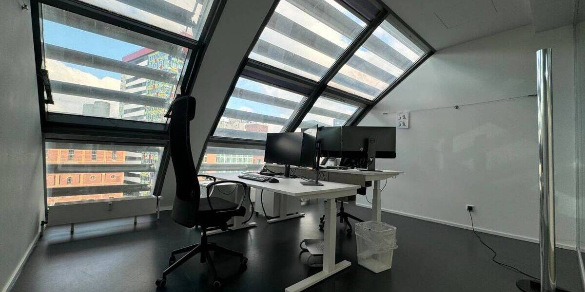 Gewerbeobjekt Düsseldorf Hafen - 12.000&euro; | Angebot:25755833