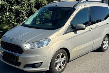 Ford Tourneo Courier 151.000 km 5.900 &euro; Grevenbroich 41515