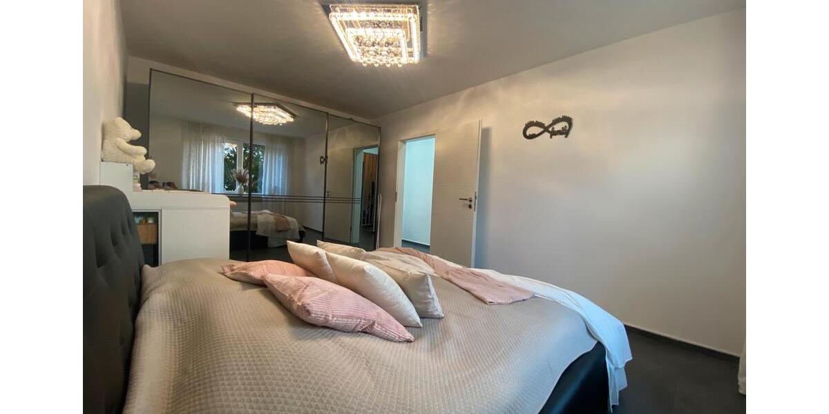 Einfamilienhaus Nettetal - 8 Zimmer, 150 m&sup2;, 479.000&euro; | Angebot:27090975