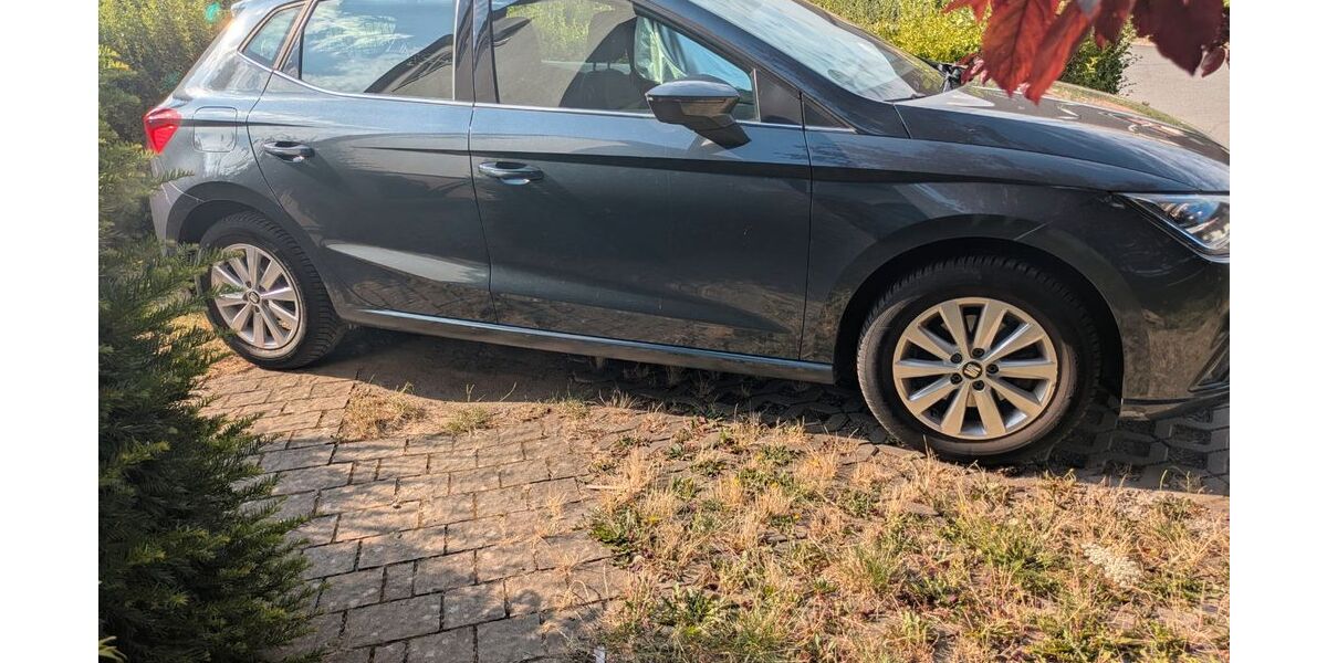 Seat Ibiza 51.000 km 10.450 &euro; Krefeld 47809