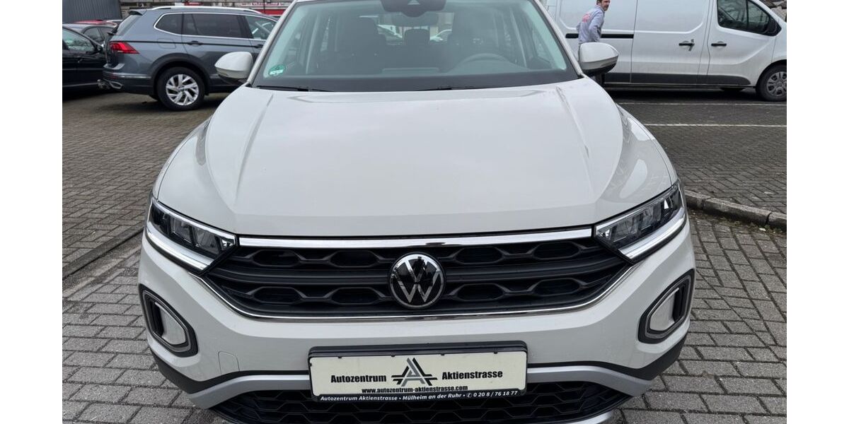 VW T-Roc 41.688 km 18.499 &euro; Mülheim / Ruhr 45473